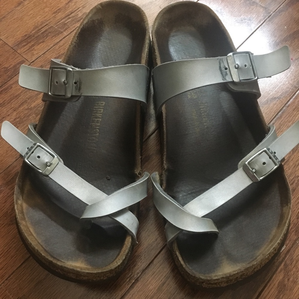 Birkenstocks size 41- narrow I believe